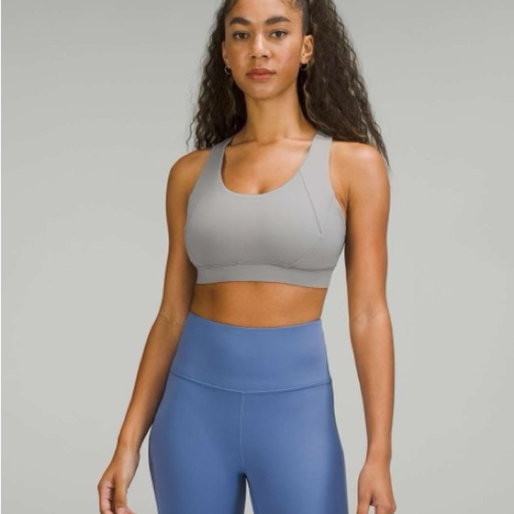 Lululemon bra